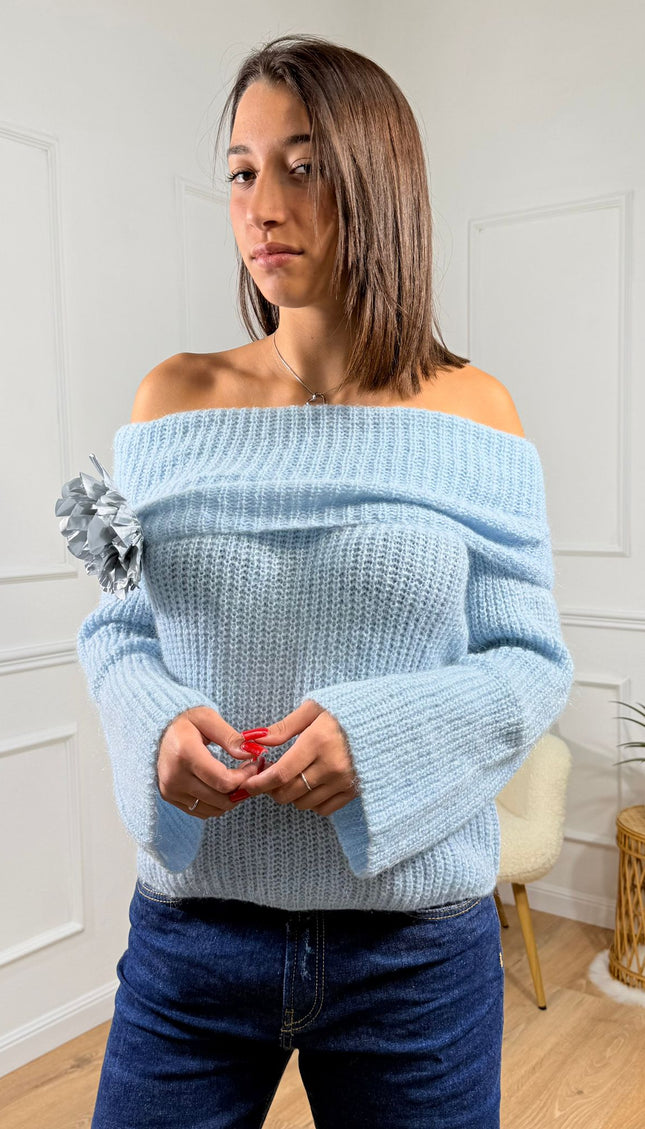 Maglia con Spalla Scoperta e Fiore Decorativo Vicolo