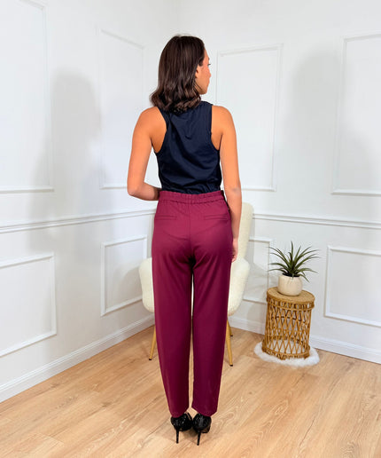 Pantalone a Vita Alta con Linea Sagomata Jijil bordeaux