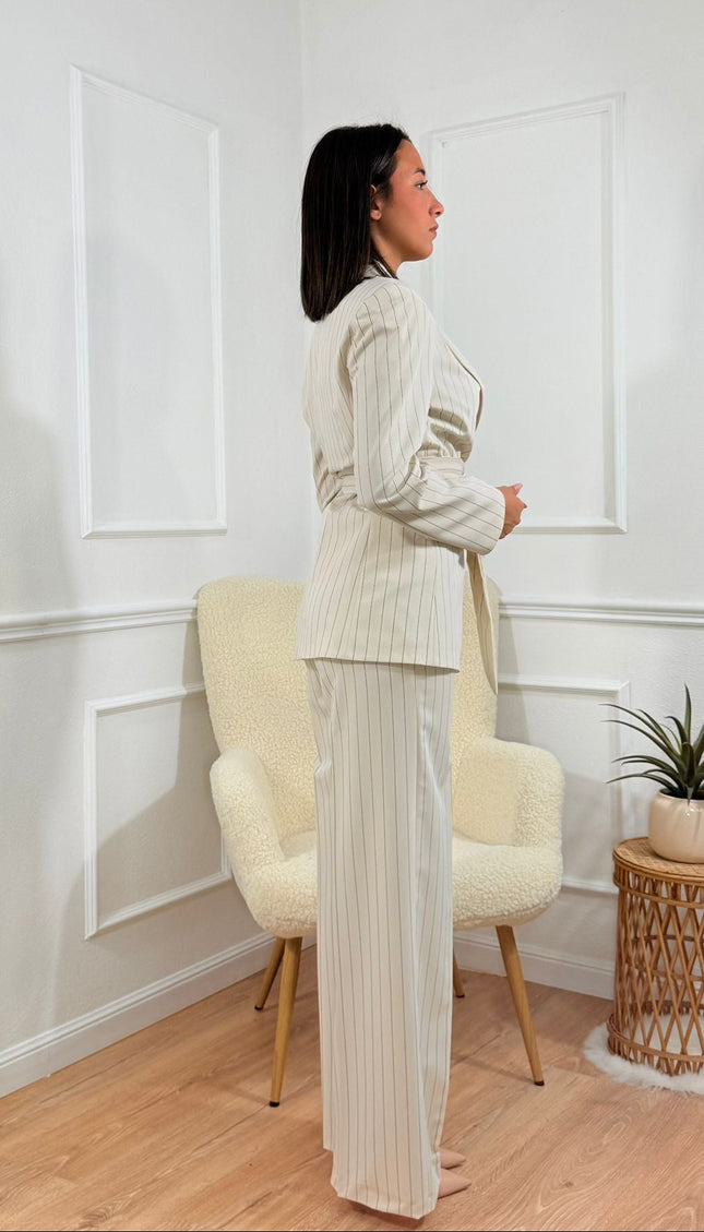 Tailleur con Cintura Tona Risci Gessato panna