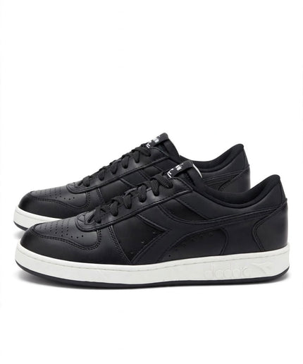 Sneakers Diadora nere con suola bianca