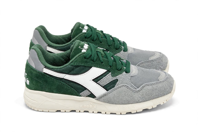 Sneaker Diadora Grigia e Verde con Dettaglio Argento