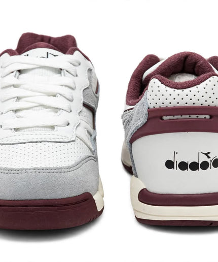 Sneaker Diadora Bianca e Grigia con Dettagli Bordeaux