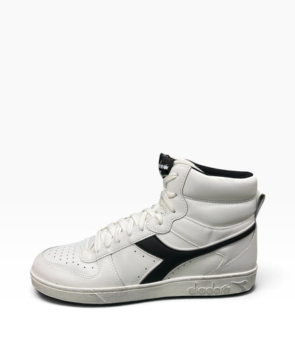 Sneakers alte Diadora bianche e nere