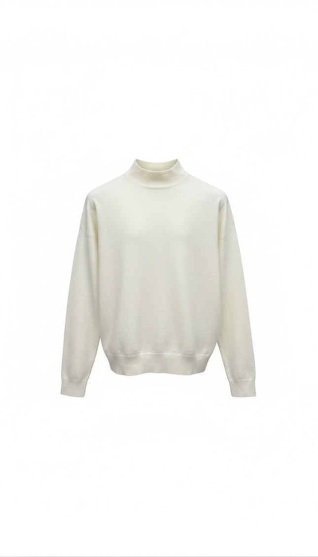 Cristina Effe maglia color panna a collo alto e maniche lunghe