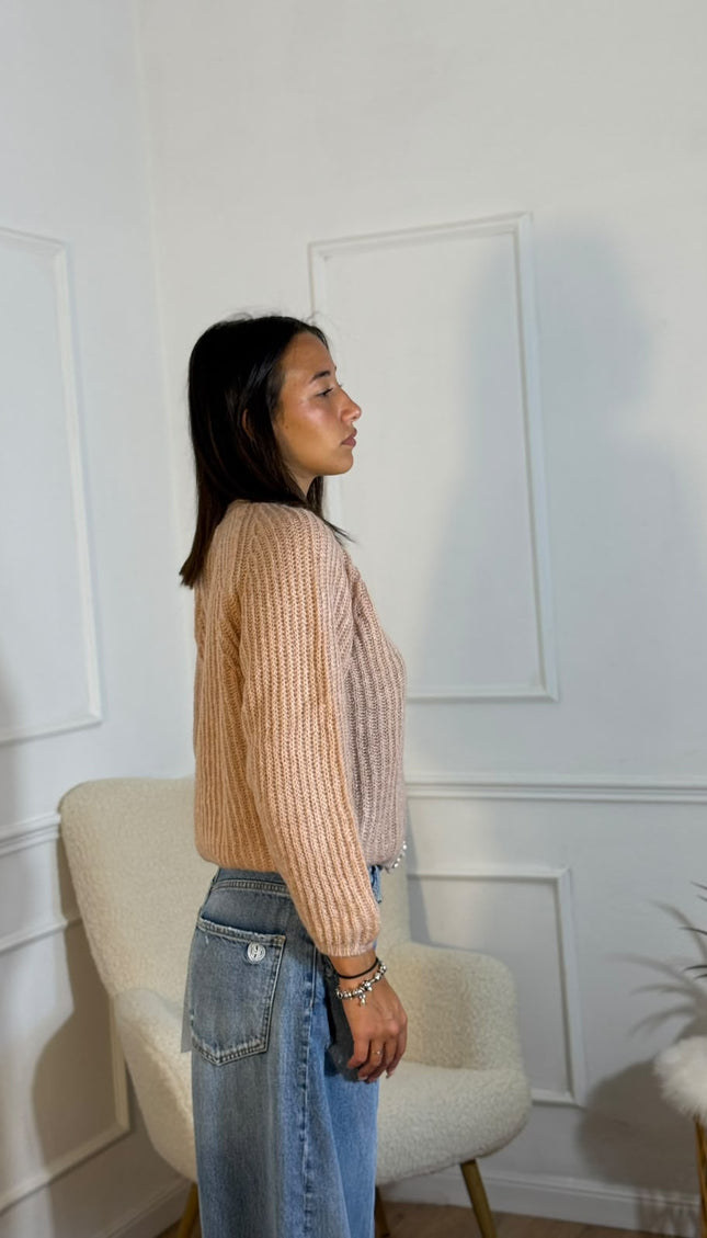 Cardigan a Coste con Bordura Dorata – Camel