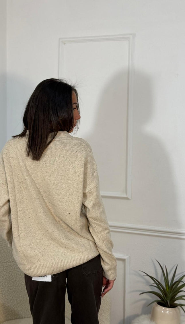 Cardigan in Maglia Traforata con Tasche – Panna