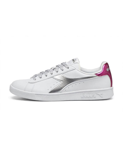 Sneakers Diadora bianche con dettagli argento e fucsia