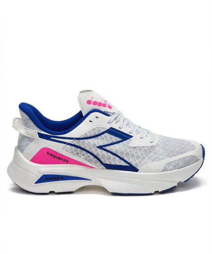 Sneaker Running Diadora Bianca con Dettagli Blu e Fucsia
