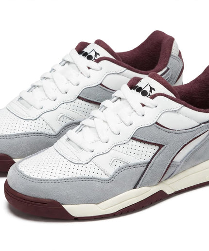 Sneaker Diadora Bianca e Grigia con Dettagli Bordeaux