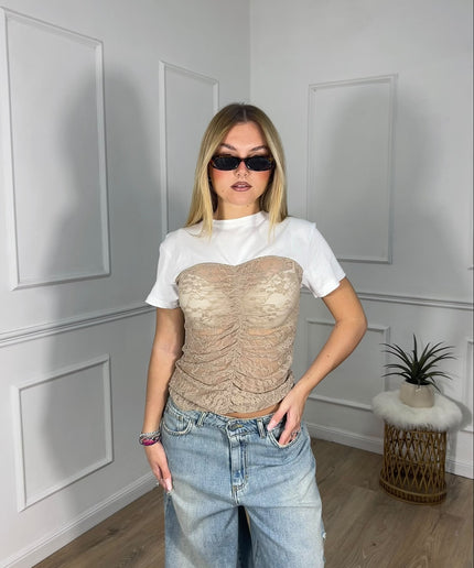 Maglia bianca con bustino in pizzo beige Kontatto