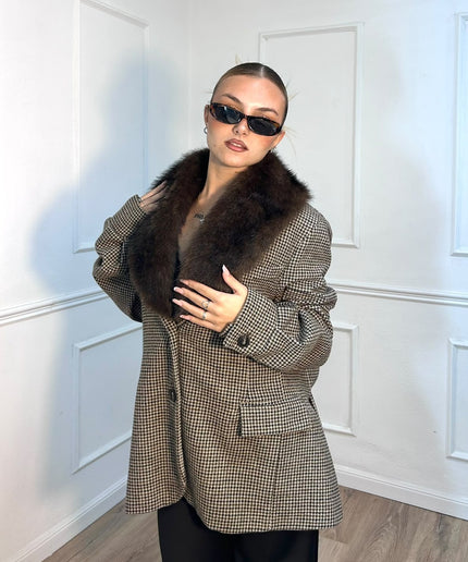 Cappotto pied-de-poule con collo effetto pelliccia Tensione In