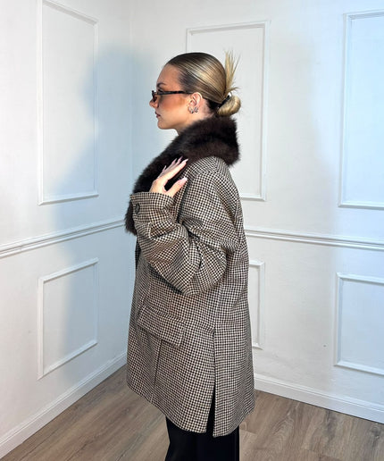 Cappotto pied-de-poule con collo effetto pelliccia Tensione In